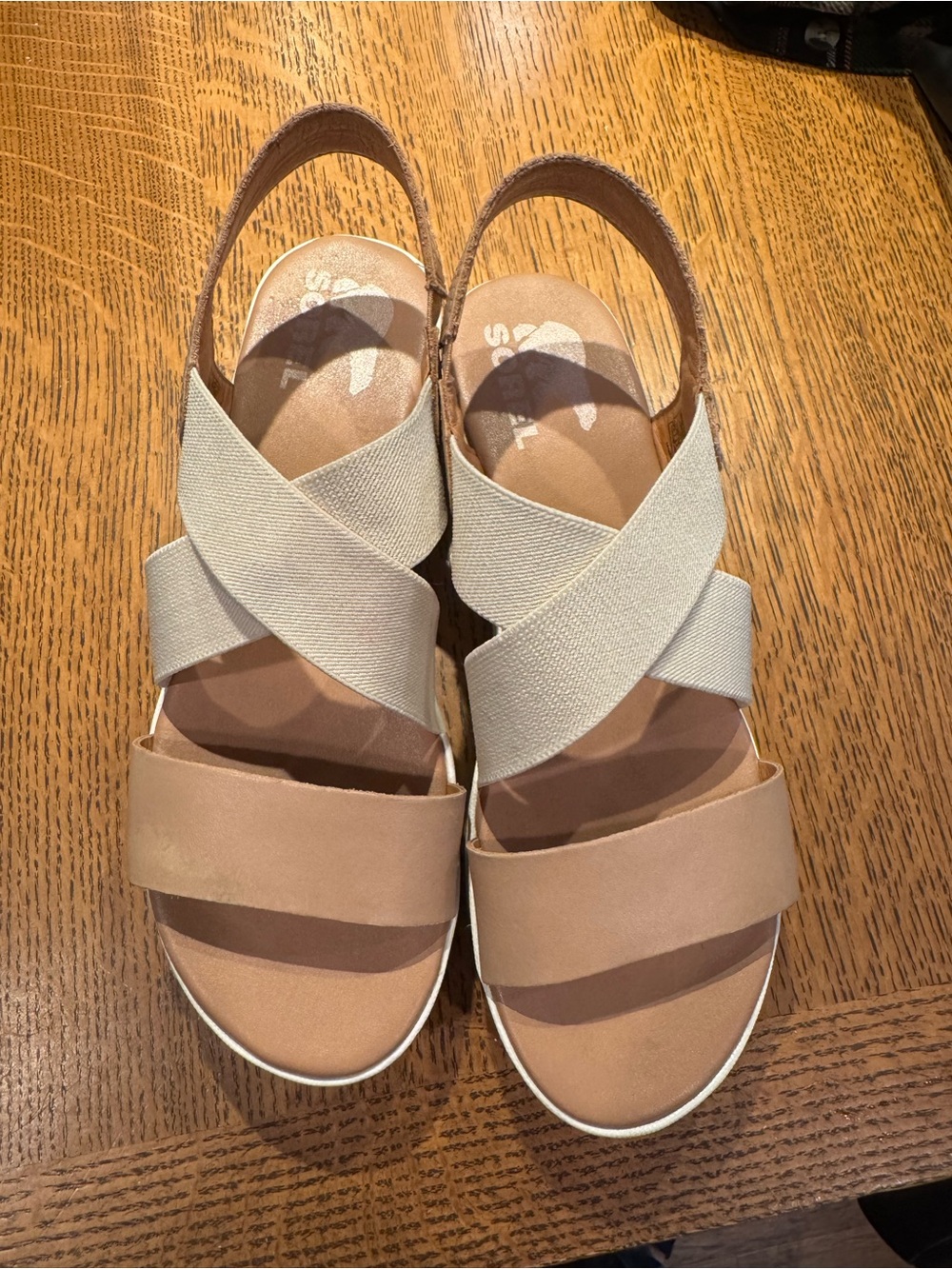 Sorel Women's Tan and Cream Crisscross Slingback Sandals